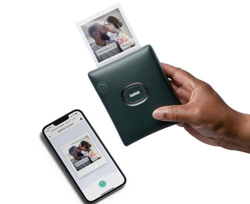 Best Gadget to Gift This Year-Fujifilm INSTAX SQUARE Link