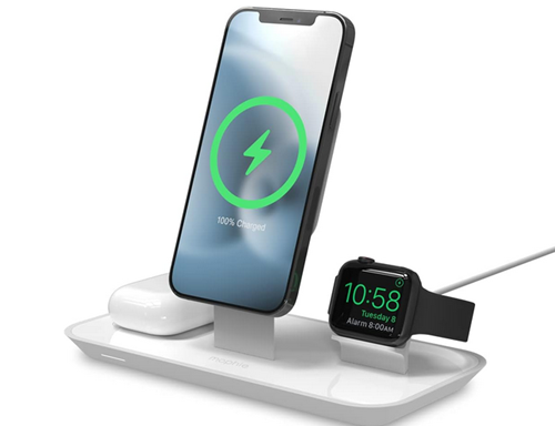 Best Gadget to Gift This Year-Mophie 3-in-1 Wireless Charging Stand