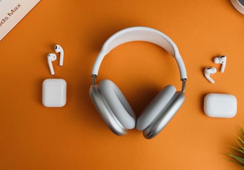 10 Celebrity Tech Essentials That Make Life Effortless