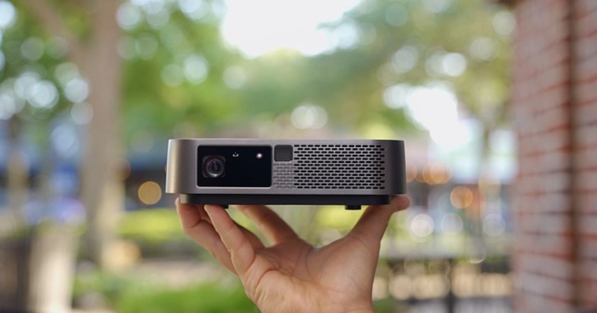 Best Handheld Projectors for 2025: Portable & Powerful