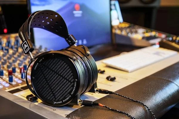 7 Studio Headphones Pop Stars Swear By for Perfect Sound